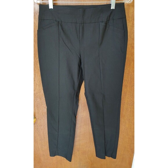 So Slimming by Chico's sz 0 (S/4) Short black pull-on pants rayon/nylon/spandex - Picture 1 of 5